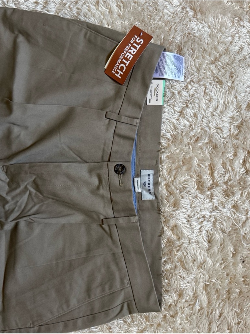 Dockers Men's Stretch Chinos in Khaki/Tan